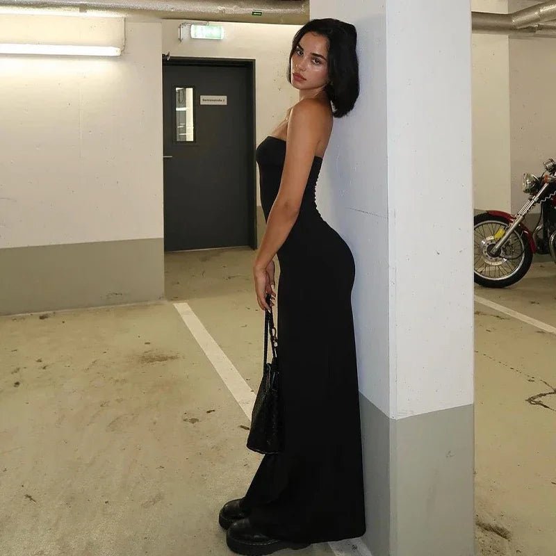 Robe longue moulante noire bustier, idéale pour les soirées et les clubs. - LA BELLE LIGNEE